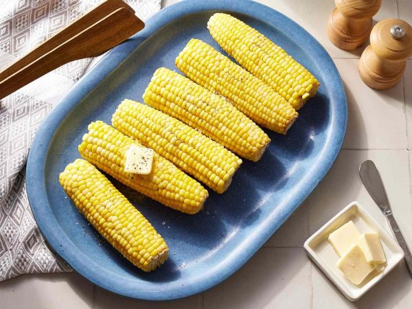 HE. How to Make Delicious Corn on the Cob with Just 2 Simple Ingredients