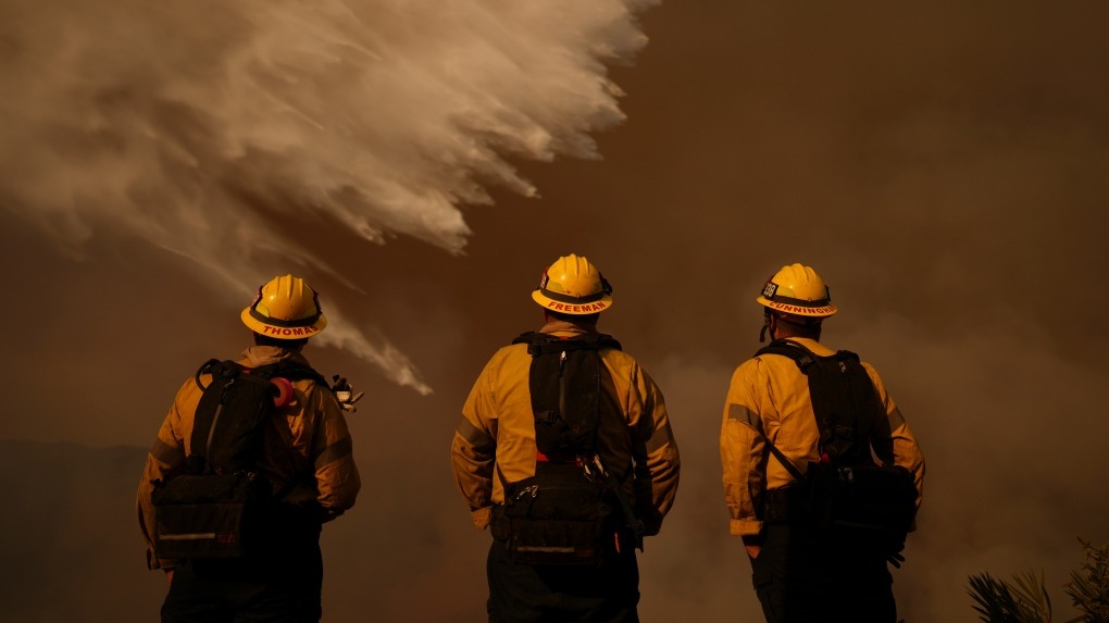 Firefighters to Combat Blaze in California Wildfires