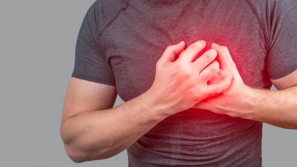 HE. One Month Before a Heart Attack, Your Body Will Alert You: Here Are the 6 Symptoms!