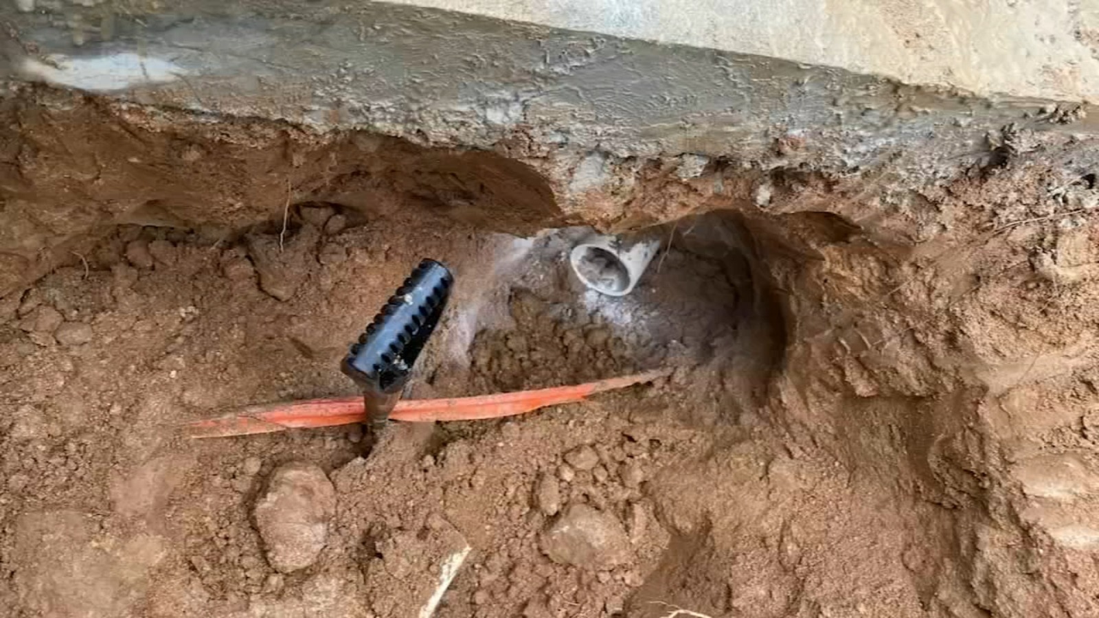 HT17. Fiber Installers Destroyed My Main Sewer Line: What Homeowners Need to Know